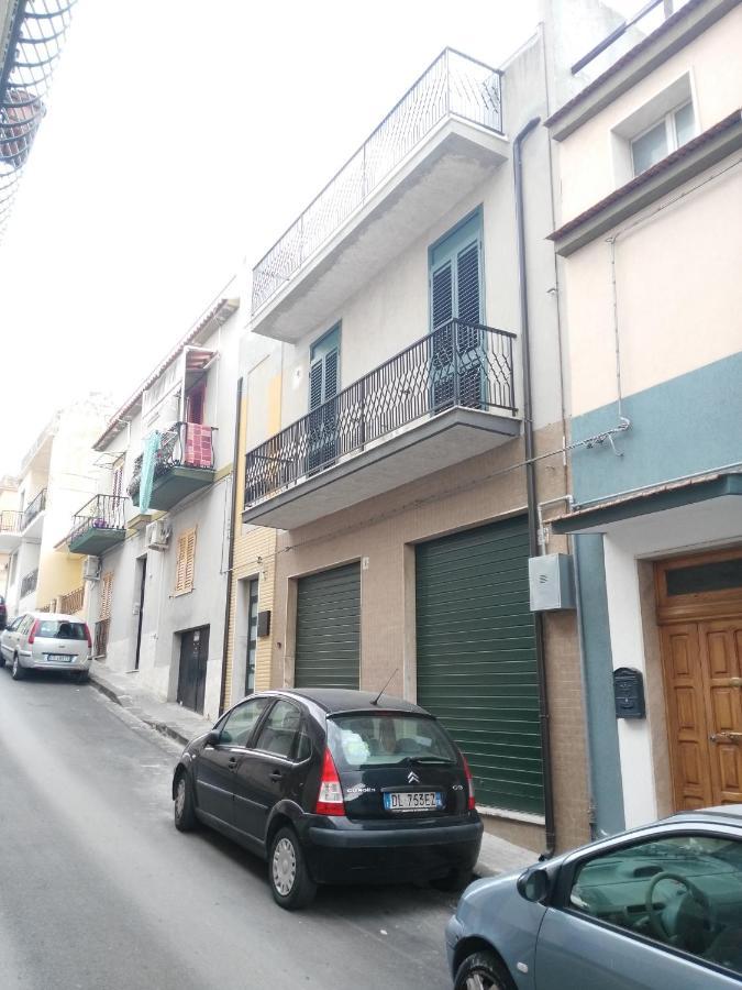 Quattroquarti Stradivari Home 노토 외부 사진