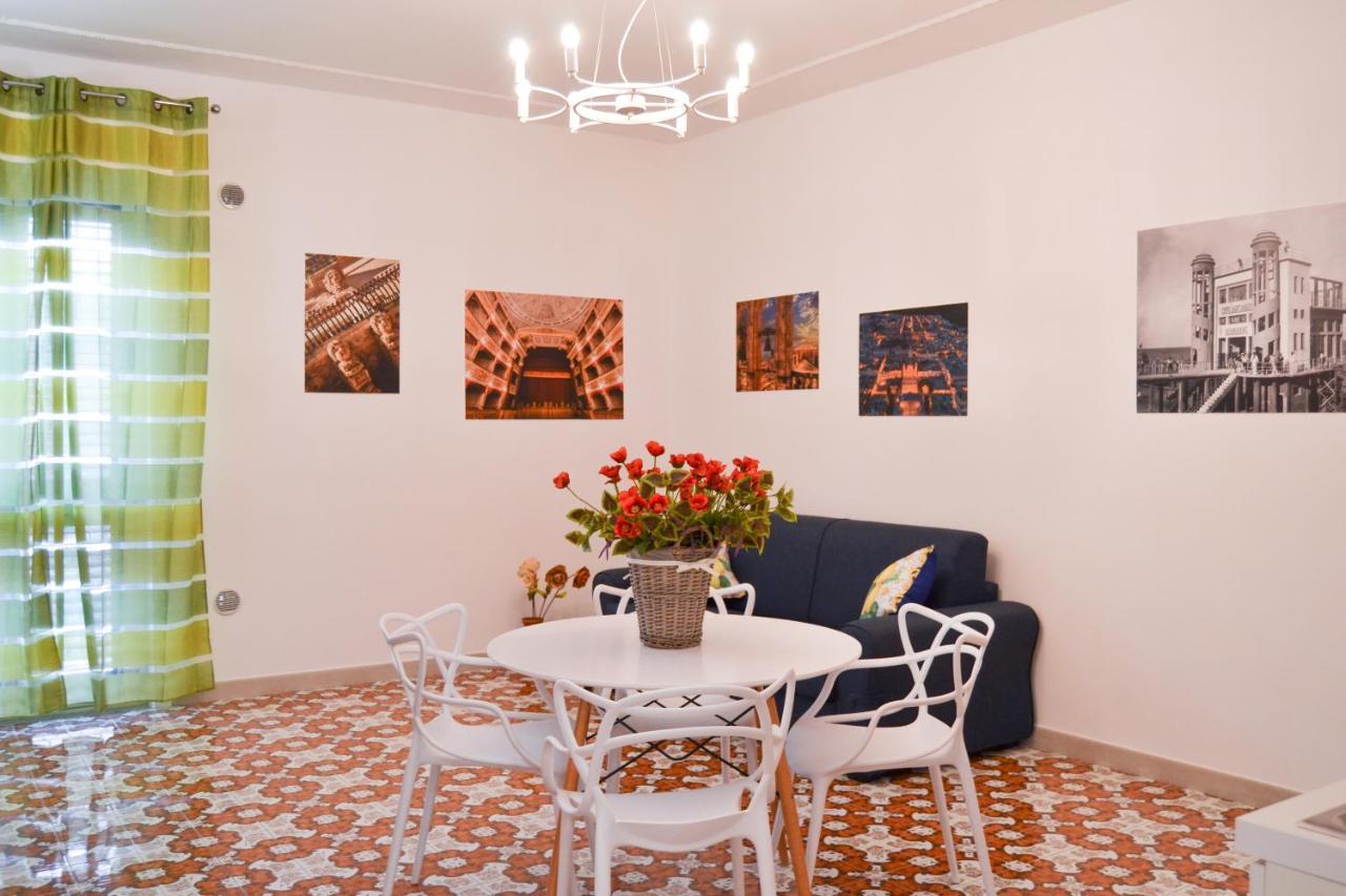 Quattroquarti Stradivari Home 노토 외부 사진